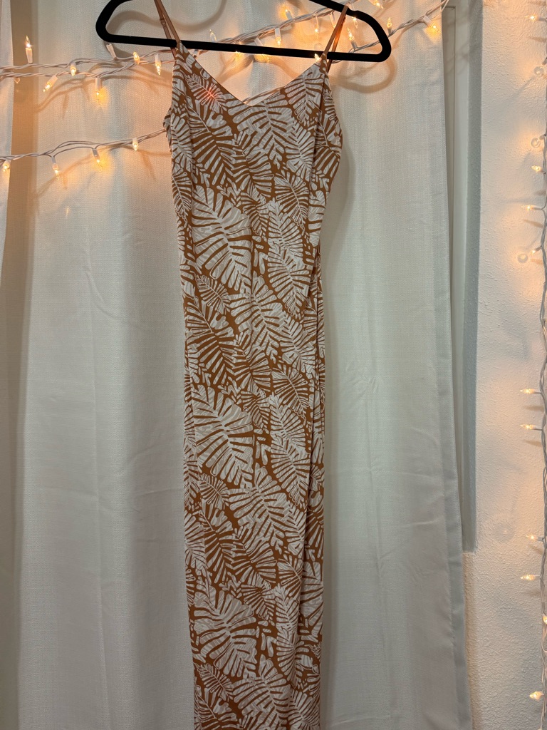 Tropical Leaf Slip Dress In Tan & White